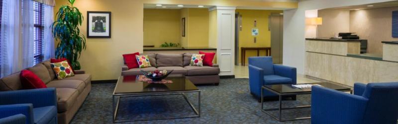 Express & Philadelphia - By Ihg Hotel